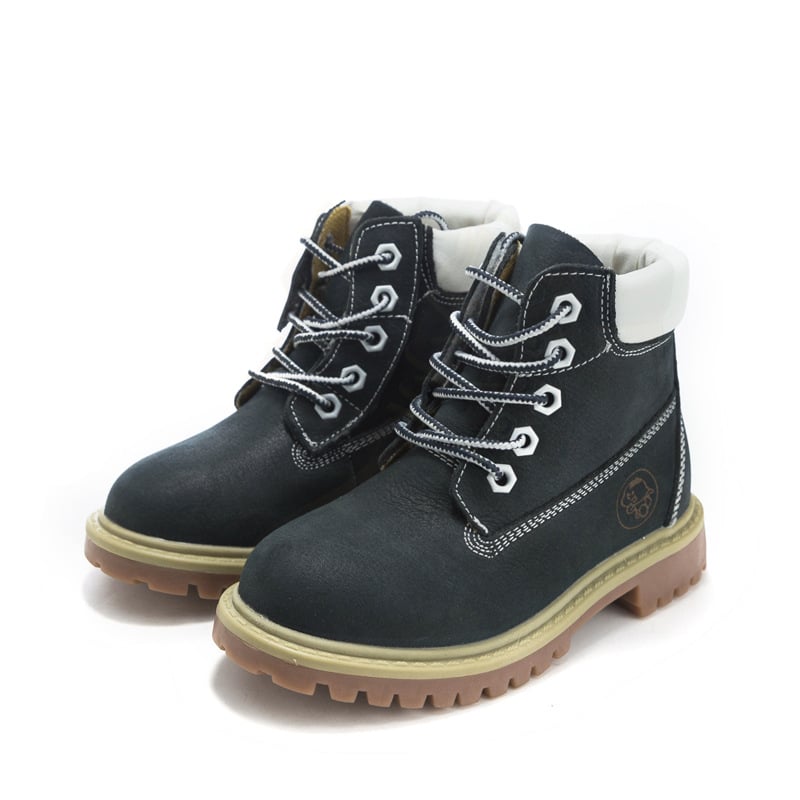 Fashionable Short Snow Boots for Kids and Parents