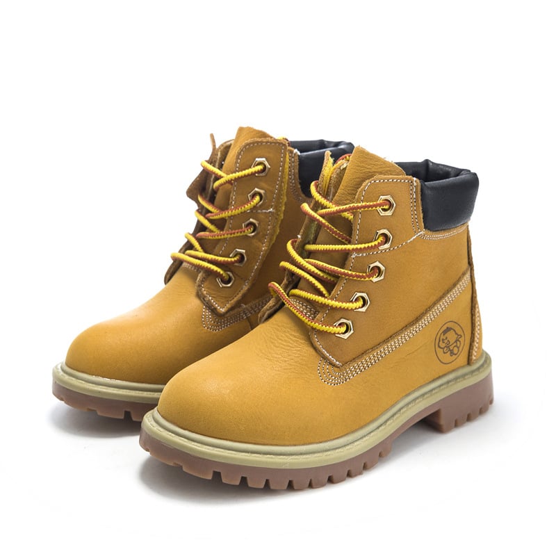 Fashionable Short Snow Boots for Kids and Parents